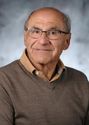 Dr. Martin Moskovitz Headshot