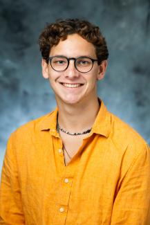 Xavier Albors Bobonis Headshot