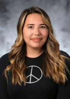 Hila Benhaim Headshot