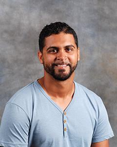 Manny Sanchez Zayas Headshot