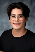 Enrique Moya Headshot