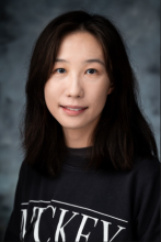 Xuan Wu Headshot