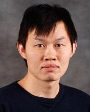 Zhengao Feng Headshot